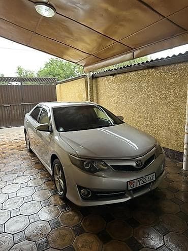 crown 2018: Toyota Camry: 2014 г., 2.5 л, Автомат, Бензин, Седан — 2