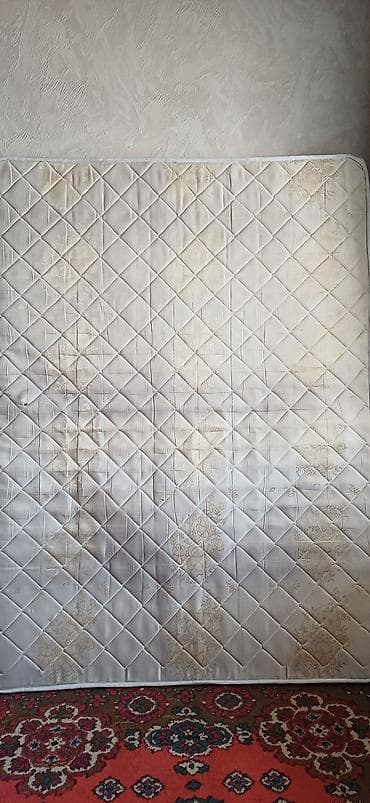 Матрас пружинный двуспальный. - Тип: классический пружинный матрас at lalafo.kg Матрас пружинный двуспальный. - Тип: классический пружинный матрас