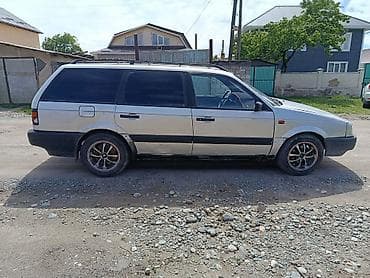 авто в рассрочка: Volkswagen Passat Variant: 1990 г., 1.8 л, Механика, Универсал — 7