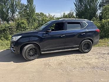 домик машина: Ssangyong Rexton: 2017 г., Автомат, Дизель, Внедорожник — 1