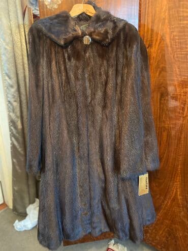 шуба кроликовая: Продаю шубу норка цельная 
Размер 46 к низу чуть расклешоная 
Новая — 1