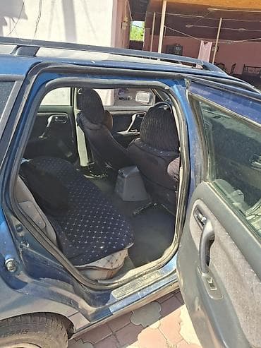 ижара авто: Nissan Primera: 2001 г., 2 л, Кол менен иштөөчү, Дизель, Универсал — 2