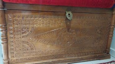 Сандык жыгачтан. размер 100х50х 60см. Баасы 7000с. Акыбалы жакшы at lalafo.kg Сандык жыгачтан. размер 100х50х 60см. Баасы 7000с. Акыбалы жакшы