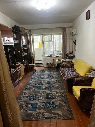 8: 2 комнаты, 66 м², 8 мкр 4 этаж, Старый ремонт — 5