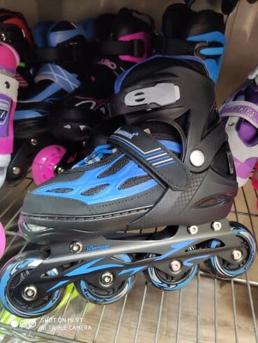 продаю ролик: Новые оригинальные ролики в полном комплекте есть размеры. доставку — 7