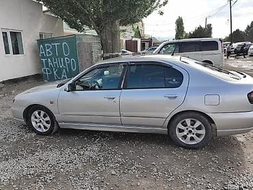Nissan Primera: 1999 г., 2 л, Вариатор, Газ, Хэтчбэк — 4