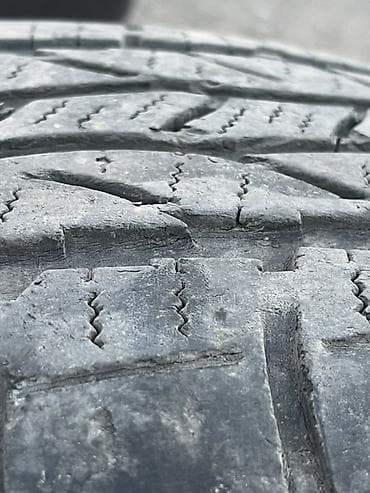 diska 13: Шина Maxxis Bravo H/T 770 на литом диске - Размер шины: 265/70 R17 — 3
