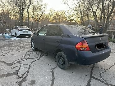 Toyota: Toyota Echo: 2003 г., 1.5 л, Механика, Бензин, Седан — 3