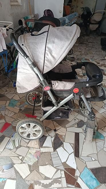 коляски luxmom: Прогулочная коляска NEW LUX (черная) - Легкая складная рама с — 5