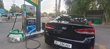 Транспорт: Hyundai Sonata: 2018 г., 2 л, Автомат, Газ, Седан — 4