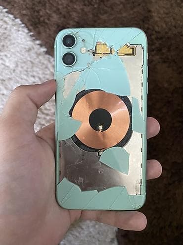 redmi note 14c: Продам iPhone 11 на запчасти — 1