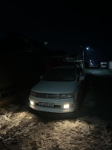 nissan skyline: Mitsubishi Chariot: 1999 г., 2.4 л, Автомат, Бензин, Минивэн — 2