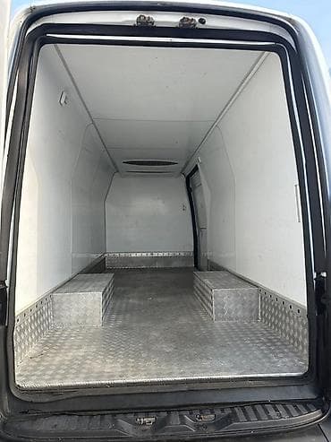 продаю морозильники: Рефрижераторный фургон Mercedes-Benz Sprinter (длинная база, высокая — 3