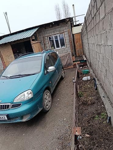 такта виста: Chevrolet Tacuma: 2002 г., 1.8 л, Бензин, Минивэн — 4