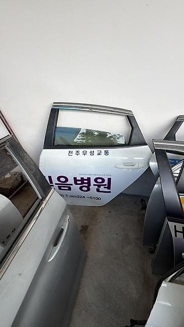 outback 2005: Дверь Комплект Hyundai, Б/у, Оригинал — 6