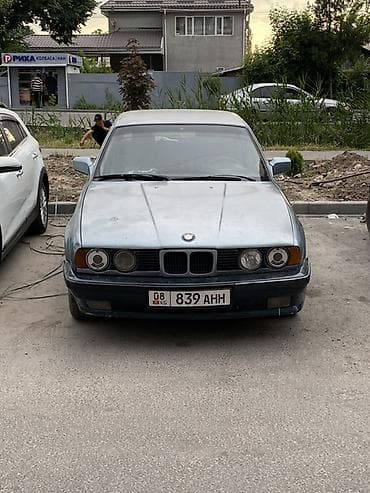 обмен с доплатой: BMW 5 series: 1989 г., 2.5 л, Механика, Бензин, Седан — 1