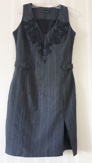 брендовая одежда больших размеров: Платье деловое из плотной дышащей ткани. Можно одеть на блузку, под — 1