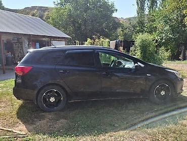 kia сид: Kia Ceed: 2014 г., 1.6 л, Механика, Бензин, Универсал — 6