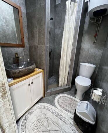 сдам частный дом без хозяина в бишкеке: Студия с мини-кухней и собственным санузлом - Уютный номер-студия — 9