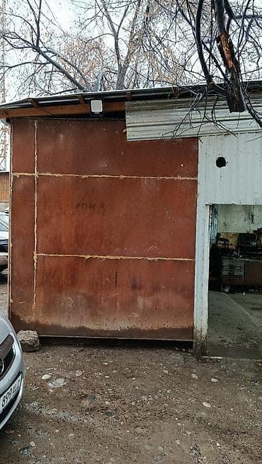 Продаю гараж: Продаю металлический гараж/бокс. Характеристики и оснащение: - — 2