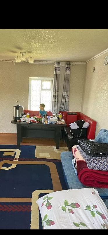 продаю дом село манас: 70 м², 4 комнаты, Забор, огорожен — 1