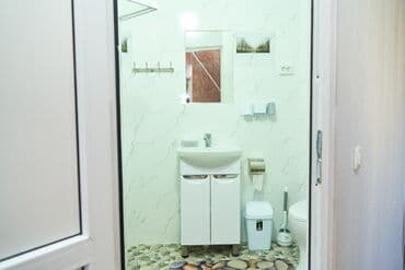 сдаю дом бишкек: 300 м², С мебелью — 24