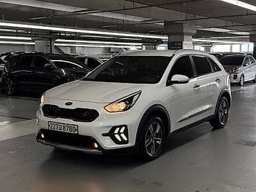 киа неро: Kia Niro: 2020 г., 1.6 л, Робот, Гибрид — 1