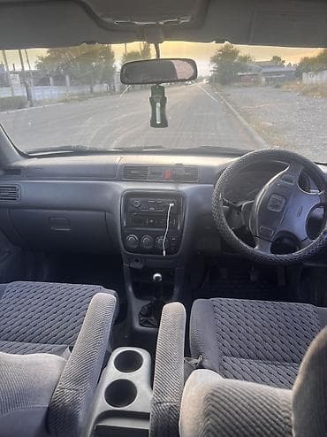 нонда цивик: Honda CR-V: 2001 г., 2 л, Механика, Бензин, Внедорожник — 10