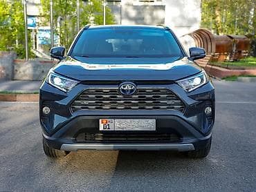 Toyota RAV4: 2019 г., 2.5 л, Автомат, Гибрид, Кроссовер — 3