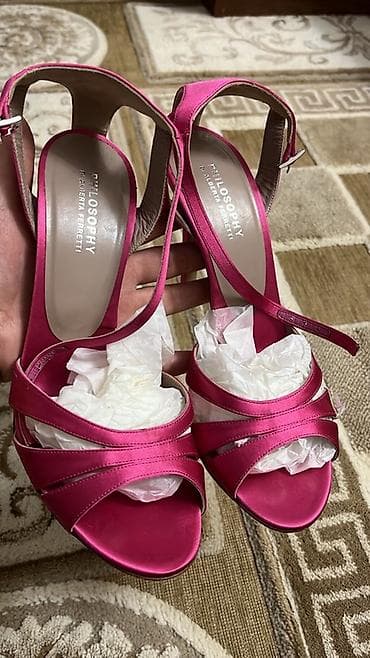 Мужская обувь: PHILOSOPHY di Alberta Ferretti — женские босоножки на высоком каблуке — 4