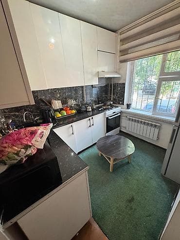 квартира микраши: 3 комнаты, 62 м², 105 серия, 1 этаж — 5