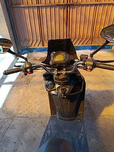 cvt: Тип скутера 150 куб. см, Бензин — 1