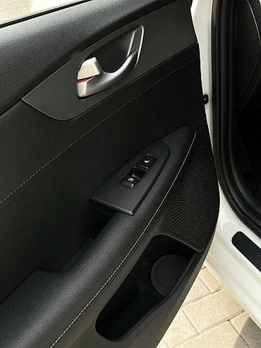не спеша: Kia K3: 2019 г., 1.6 л, Автомат, Бензин, Седан — 6