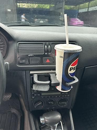 mc 2000: Volkswagen Bora: 2001 г., 2 л, Автомат, Бензин, Седан — 10