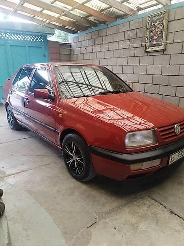 Унаа сатуу: Volkswagen Vento: 1993 г., 1.8 л, Бензин, Седан — 1