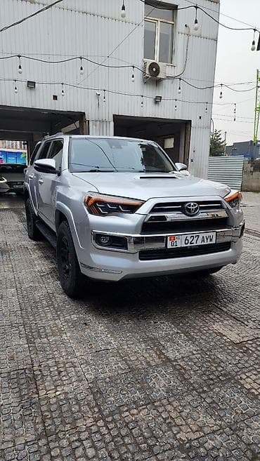 tayota 4 runner: Toyota 4Runner: 2021 г., 4 л, Автомат, Бензин, Внедорожник — 7
