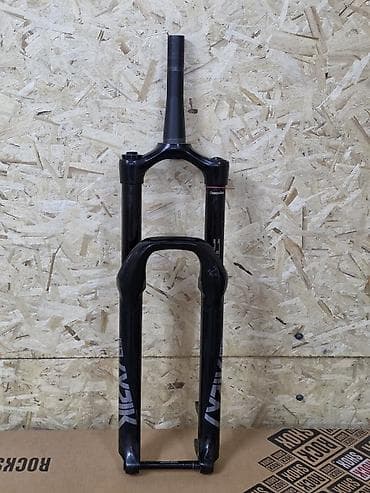 Велозапчасти: Вилка RockShox Lyrik Ultimate (DebonAir, Charger) - Диаметр колес — 1