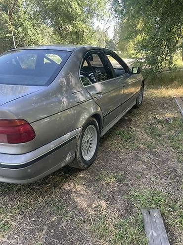 мерседес т 1: BMW 5 series: 1996 г., 2.5 л, Кол менен иштөөчү, Седан — 6