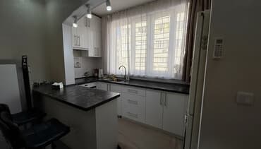 собственник квартиры: 1 комната, 45 м², 106 серия улучшенная, 6 этаж, Евроремонт — 1