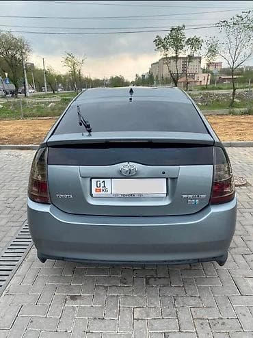 Продажа авто: Toyota Prius: 2005 г., 1.5 л, Автомат, Гибрид, Хэтчбэк — 3