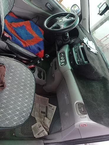 рычаги: Nissan Almera Tino: 2001 г., Механика, Хэтчбэк — 3