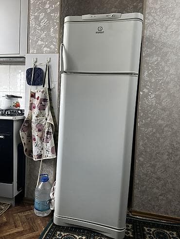 индезит холодильник: Холодильник Indesit, Б/у, Двухкамерный, 60 * 165 * 60 — 1