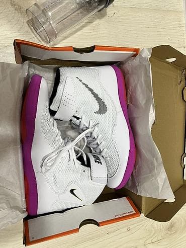 футболка найк мужская: Мужские кроссовки, 42, 42.5, Nike, Новый, цвет - Белый — 2