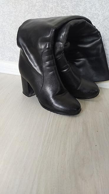 каска бу: Продаю длинные сапоги, Деми. состояние почти новая, классная отдам — 1