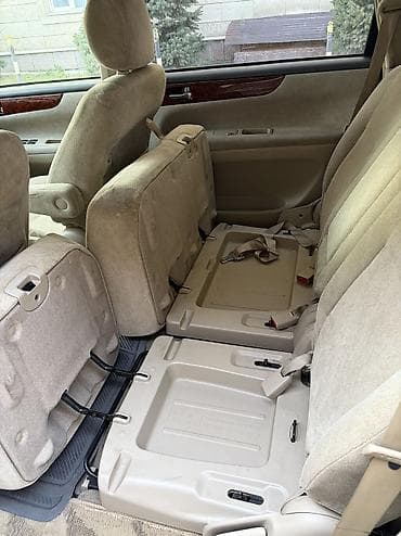 каталики: Toyota Ipsum: 2003 г., 2.4 л, Автомат, Бензин, Минивэн — 9