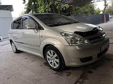 Продажа авто: Toyota Corolla Verso: 2005 г., 1.8 л, Механика, Бензин — 5