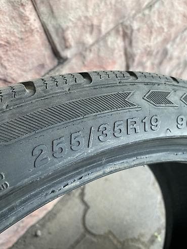 r 21: Шины 255 / 35 / R 19, Лето, Б/у, Пара, Легковые, Германия — 2