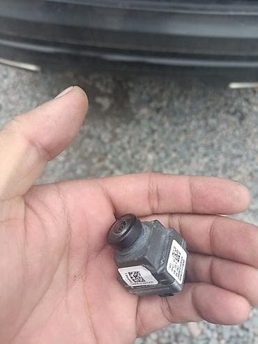 ремонт шлагбаум: 🚗 Продаю оригинальную камеру заднего вида для Range Rover Velar 2018 — 3