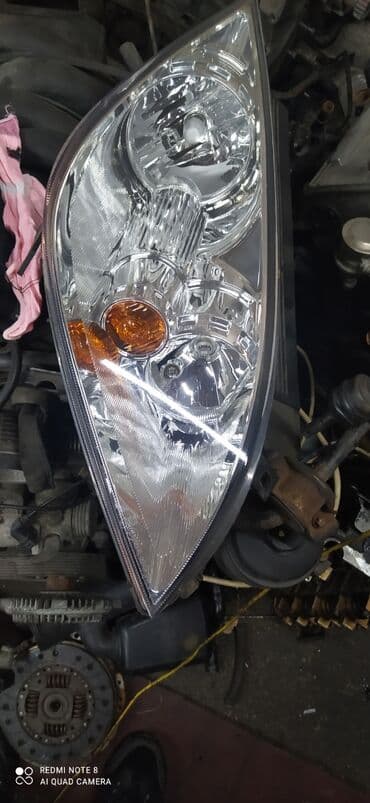 дополнительно фары: Mitsubishi colt 2005 год правая фара — 1