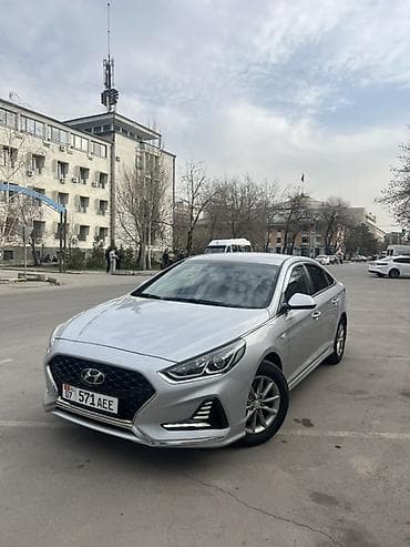 Транспорт: Hyundai Sonata: 2021 г., 2 л, Автомат, Газ, Седан — 7